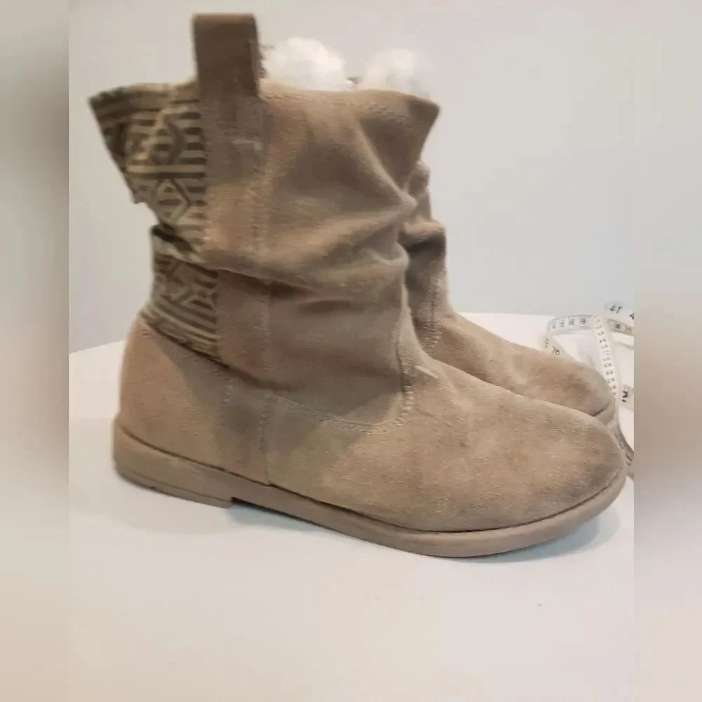 Toms Kids Boots Size 3.5